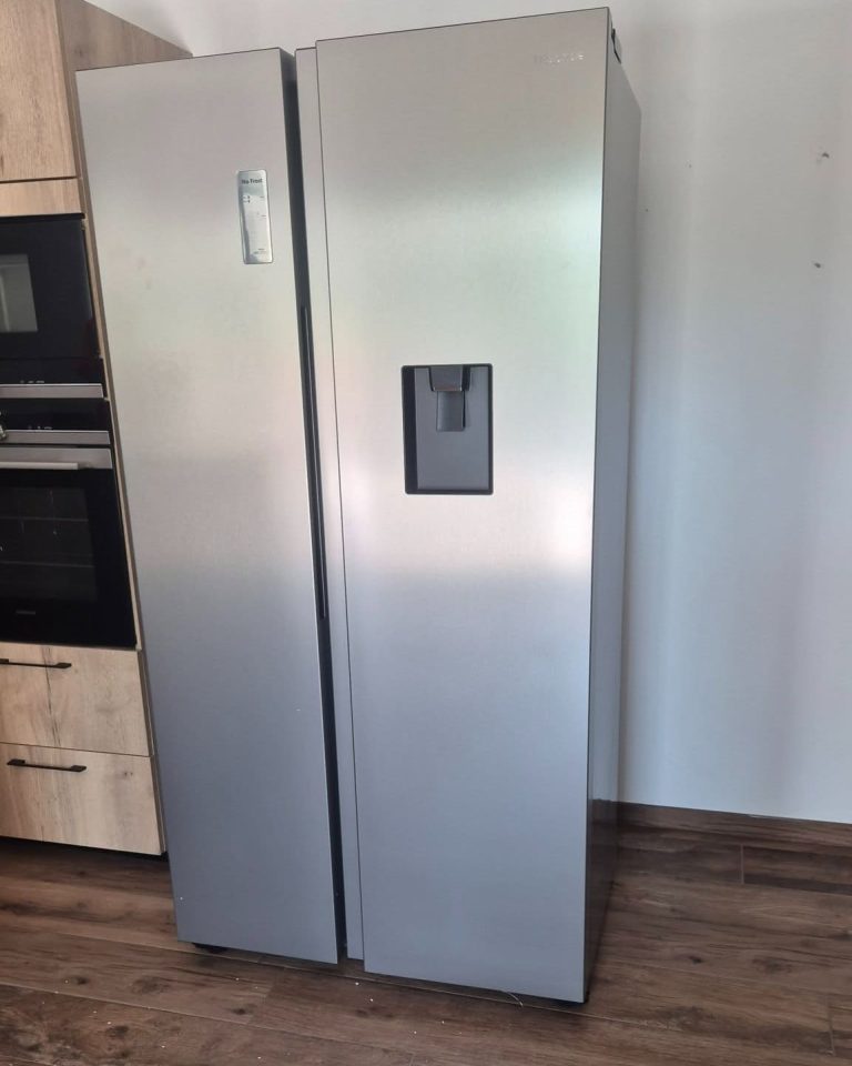 frigo en place