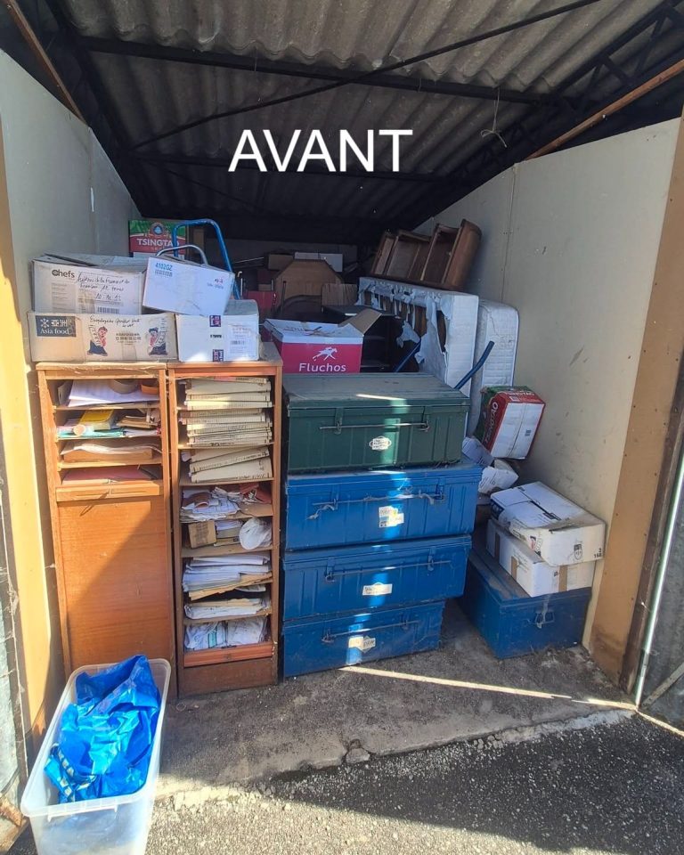 avant garage à Tonneins
